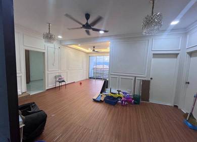 Condominium For Rent in Residensi Adelia