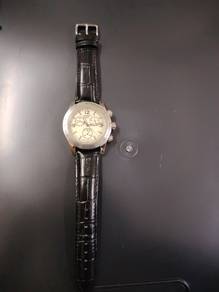 Tissot V8 