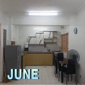 Condominium For Rent in Villa Condominium