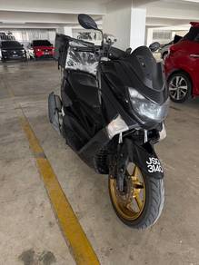 Yamaha NMAX