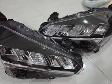 Lampu Original Myvi facelift headlamp,99% like new