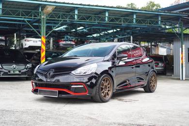 Renault Clio RS 200 EDC in Old Klang Road, KUL