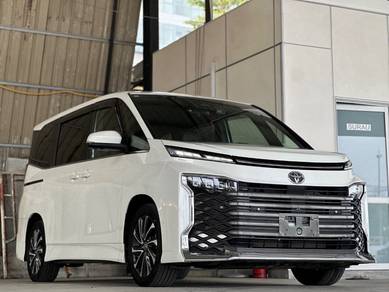 2022 Toyota Voxy S-Z