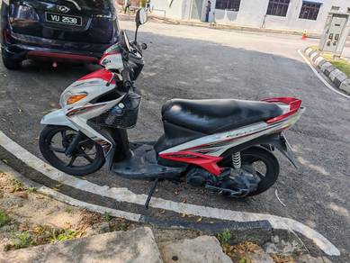 Yamaha EGO LC