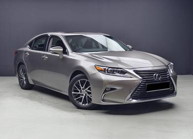 Lexus ES 250 LUXURY in Cheras, SGR