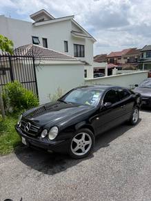 Mercedes Benz CLK200 200 (CBU) in Bukit Jalil, KUL