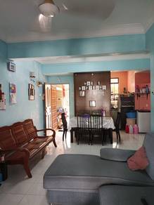Apartment For Sale in Desa Bukit Dumbar