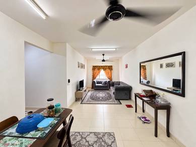 Apartment For Sale in De Bayu Apartment