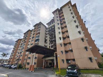 Apartment For Sale in Sri Bahagia Court