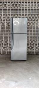 LG 2 door Fridge Peti ais 390Liters