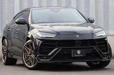 Lamborghini Urus in Bangsar, KUL