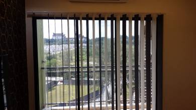 Mixed Color Vertical Blinds