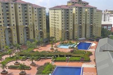 Condominium For Sale in Ketumbar Heights