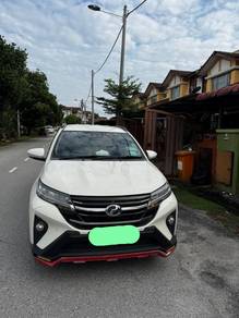 Perodua Aruz AV in Sungai Buloh, SGR