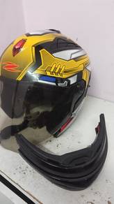 zeus helmet