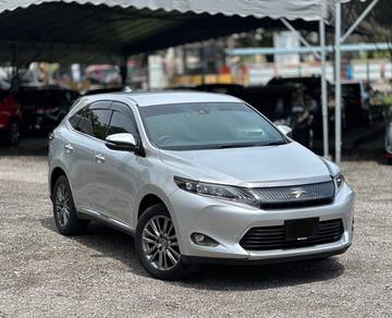 Toyota Harrier PREMIUM in Sungai Nibong, PNG
