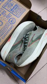 Brooks Hyperion Elite 3