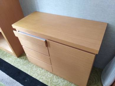 5 Door Maple Storage Cabinet TA252