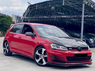 2014 Volkswagen Golf GTi TSI