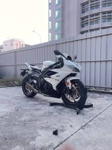 Triumph Daytona 675
