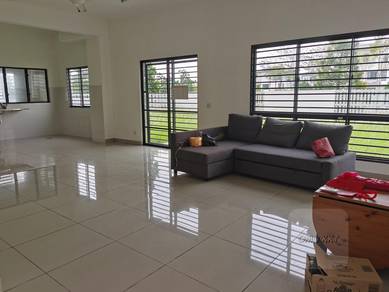 2.5-storey Terraced House For Sale in Setia Alam,SGR