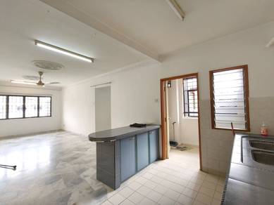 Apartment For Sale in Putra Permai Block C