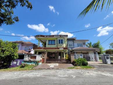 Semi-Detached House For Sale in Rawang,SGR