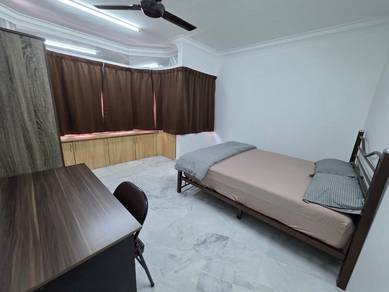 Condominium For Rent in De Tropicana