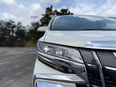 Toyota Alphard 2.5 SC in Johor Bahru, JHR