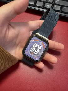 Apple Watch SE GPS (2nd Generation)  9/10