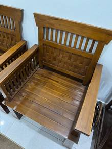Kerusi Kayu untuk dijual