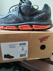 Red wing shoes
