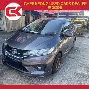 2015 Honda Jazz E