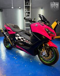 Yamaha TMAX