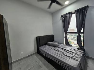 Service Residence For Rent in The Birch