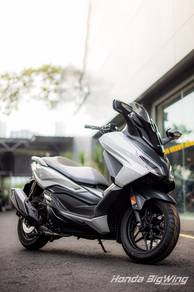 Honda Forza 250