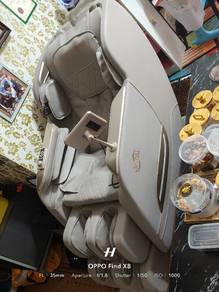 GINTELL Massage Chair for sale