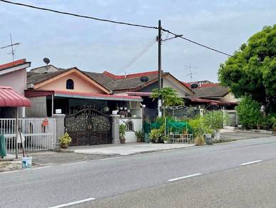 Terraced House For Sale in Masai,JHR