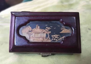 Vintage Chinese Wooden Lacquered Jewelry Box with