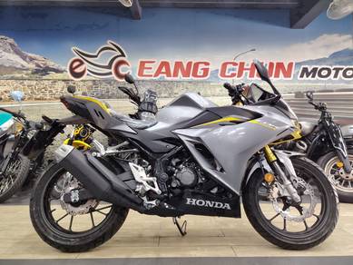 Honda CBR150R