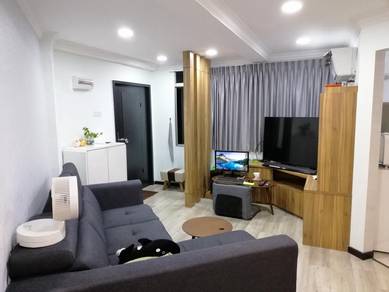 Condominium For Sale in Jade View
