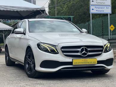 Mercedes Benz E200 200 AVANTGARDE (CKD) in Petaling Jaya, SGR