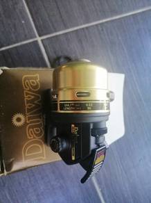 Daiwa GOLDCAST III SPINCAST REEL