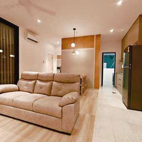 Condominium For Rent in Milano Eight