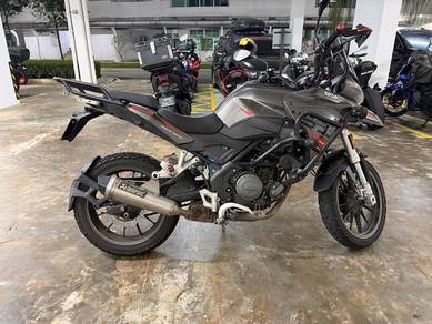 Benelli TRK 251 SE