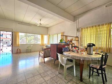 Bungalow House For Sale in Pulau Tikus,PNG
