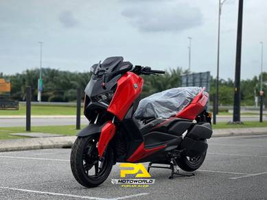 Yamaha XMAX