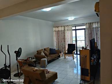 Condominium For Sale in Maxwell Towers