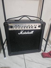 Guitar Practice Amp - Marshall MG15CFX