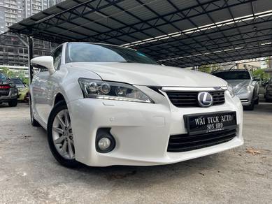 2012 Lexus CT 200 h LUXURY (HYBRID)